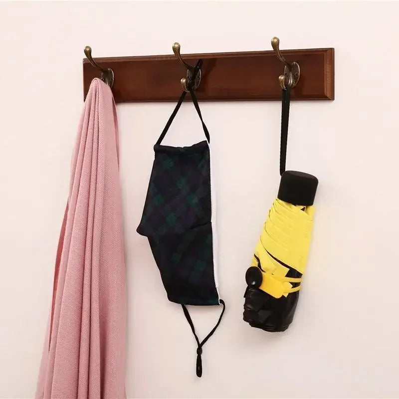 Porte-Manteau Mural Bois Vintage – entrée rangée en 5 minutes