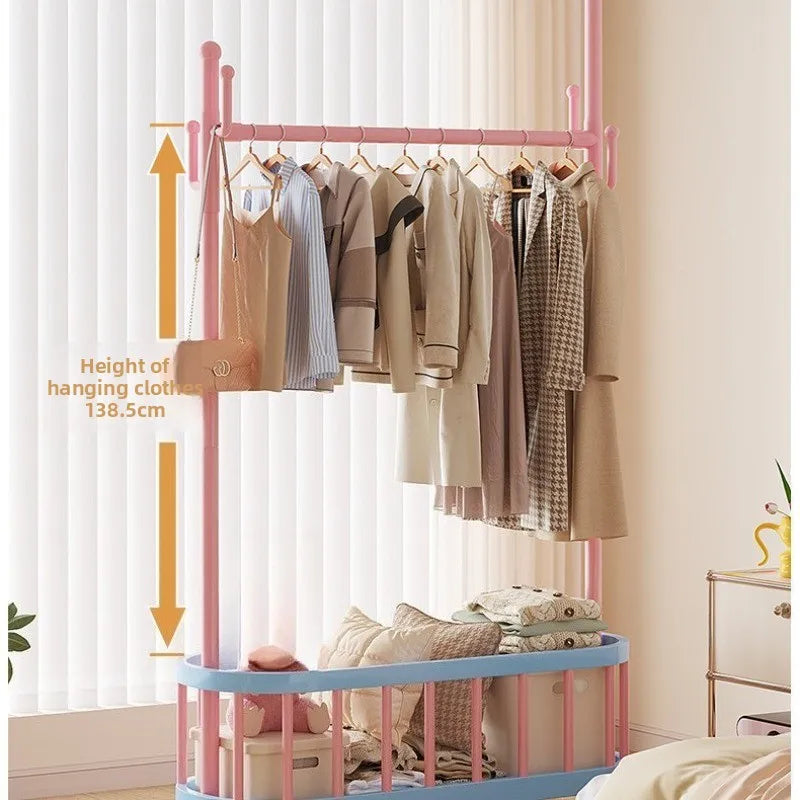 Porte-Manteau sur Pied à Roulettes Design – Chambre et Entrée