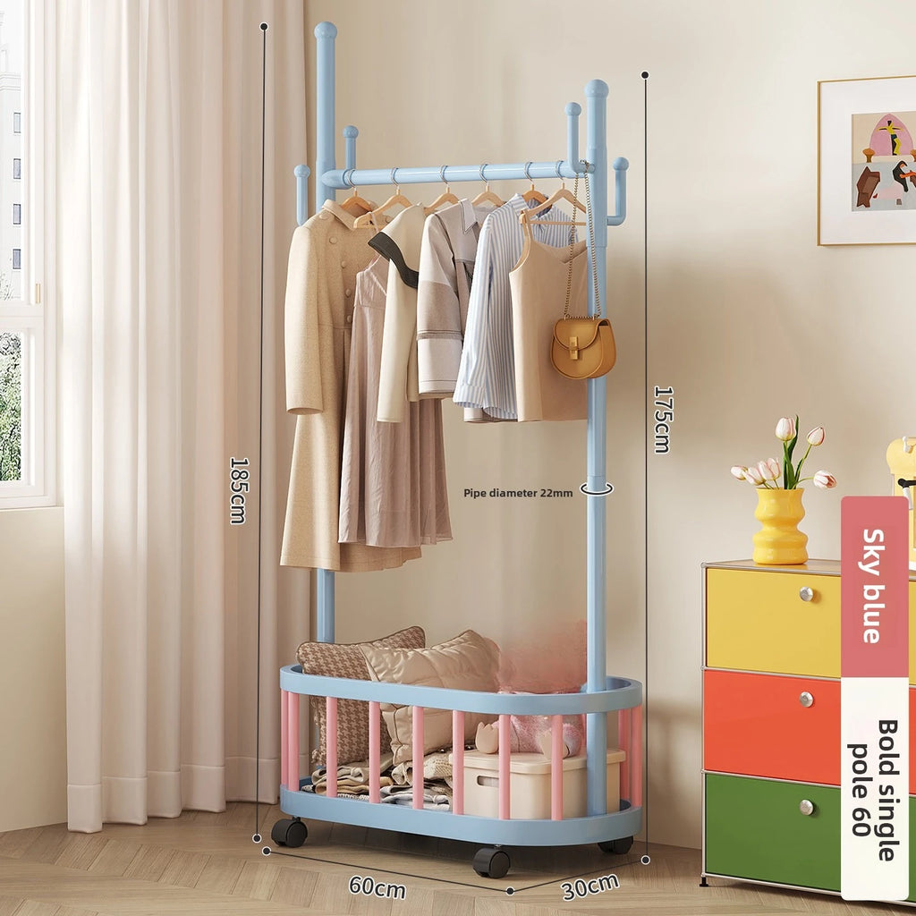 Porte-Manteau sur Pied à Roulettes Design – Chambre et Entrée