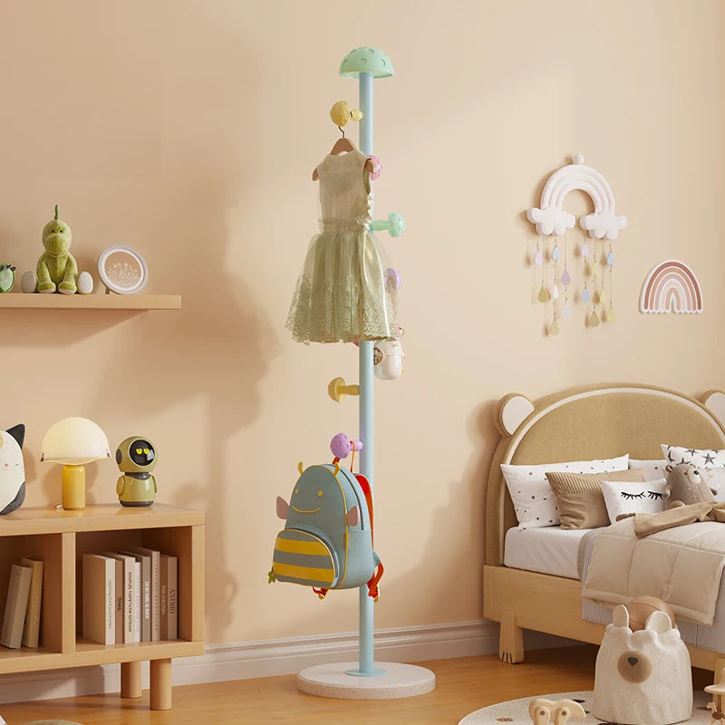 Porte-Manteau Enfant sur Pied en Bois – Chambre Rangée Sans Effort